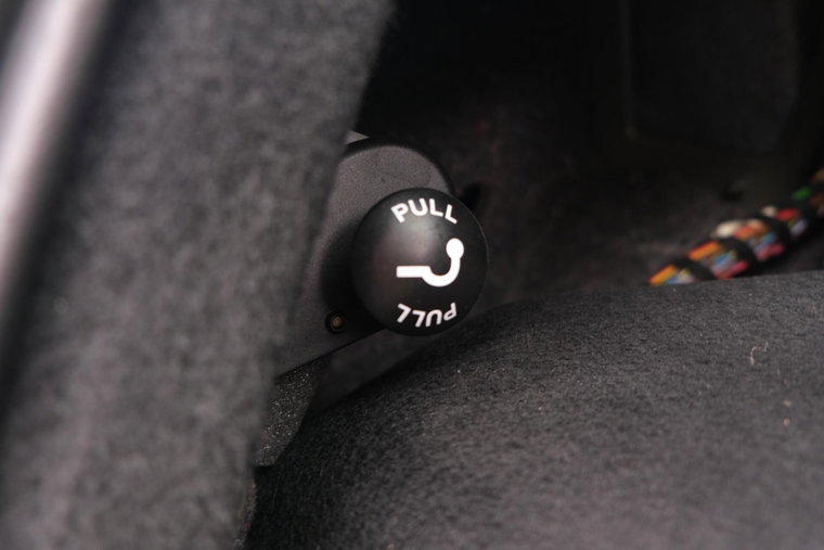 Vehicle Image 24