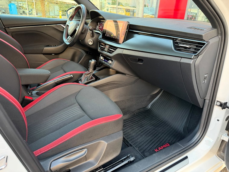 Vehicle Image 31