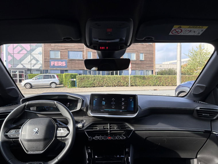 Vehicle Image 31