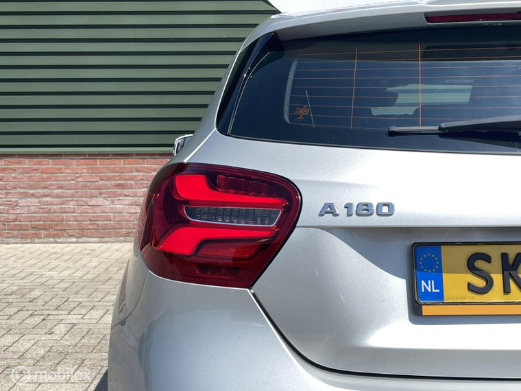 Vehicle Image 40
