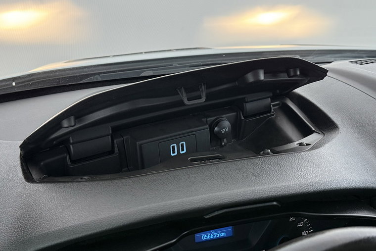 Vehicle Image 30