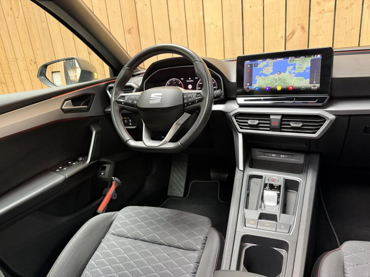 Vehicle Image 37