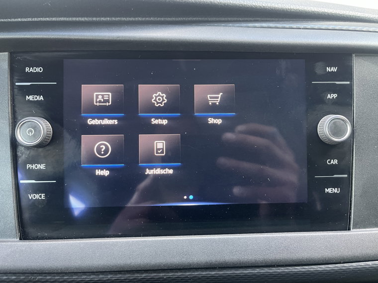Vehicle Image 38