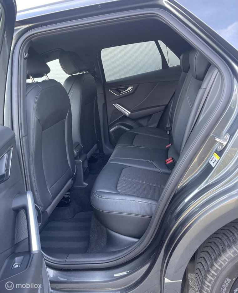 Vehicle Image 60