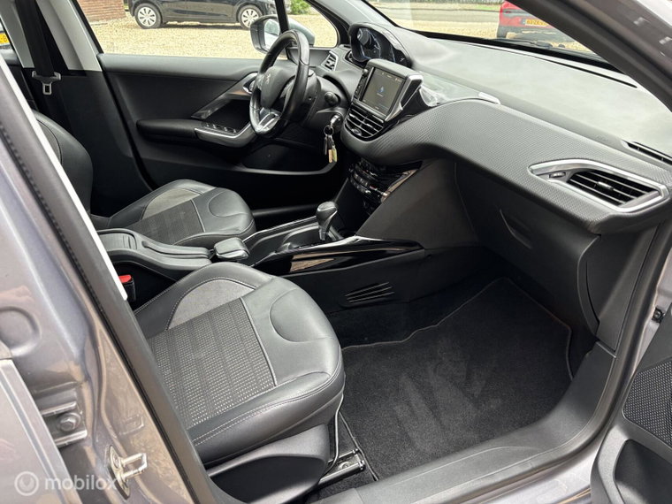 Vehicle Image 28