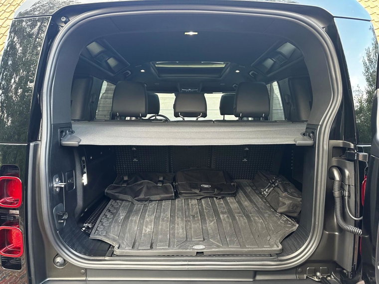 Vehicle Image 17