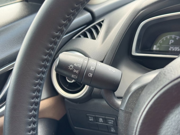 Vehicle Image 17