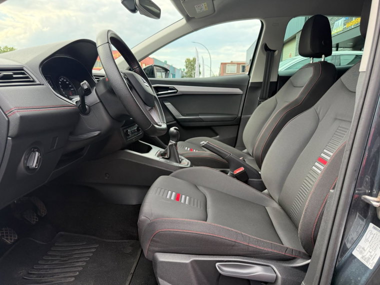 Vehicle Image 18