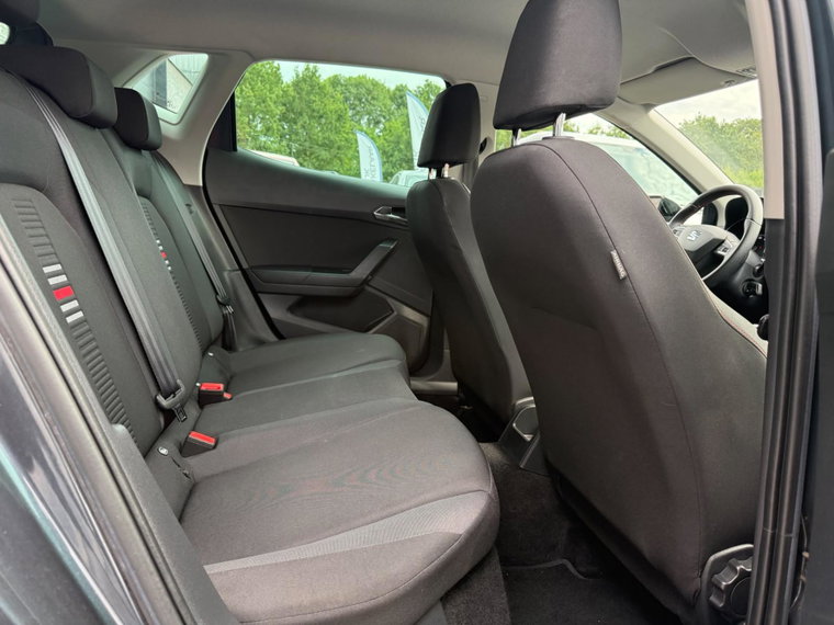 Vehicle Image 21