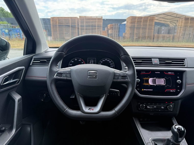 Vehicle Image 28