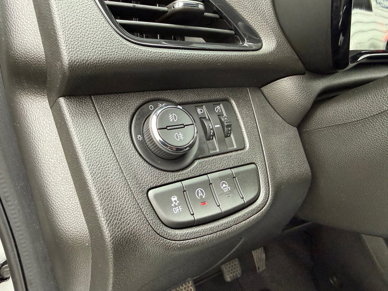 Vehicle Image 26