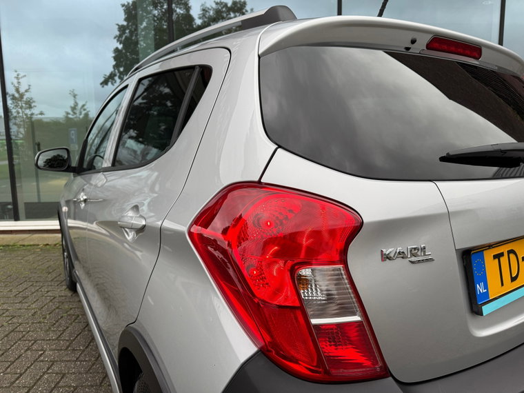 Vehicle Image 30