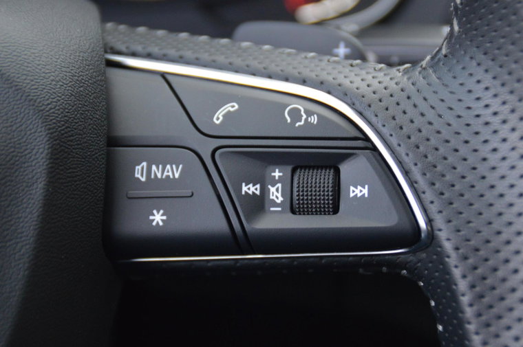 Vehicle Image 45