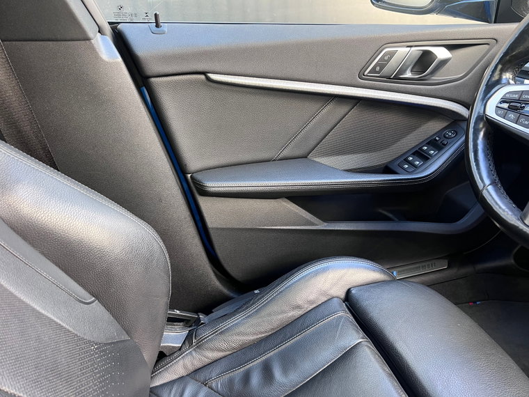 Vehicle Image 37