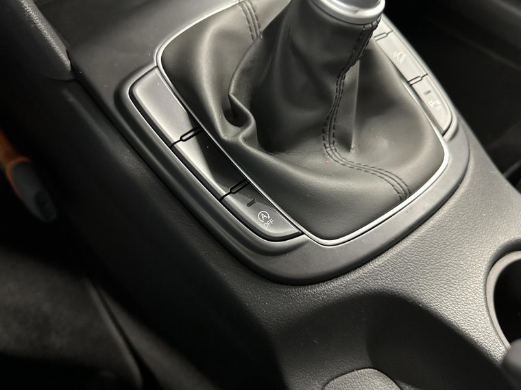 Vehicle Image 39