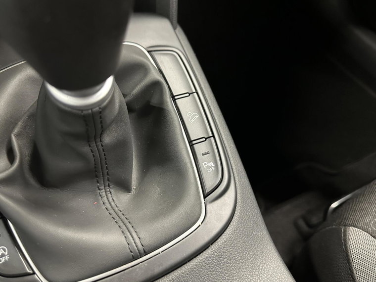 Vehicle Image 40