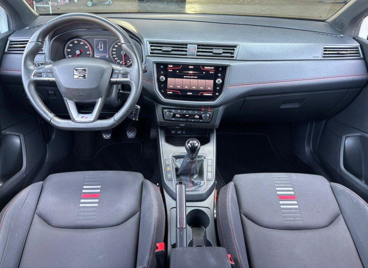 Vehicle Image 14