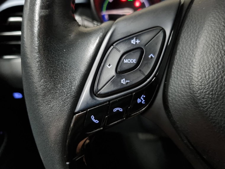 Vehicle Image 35