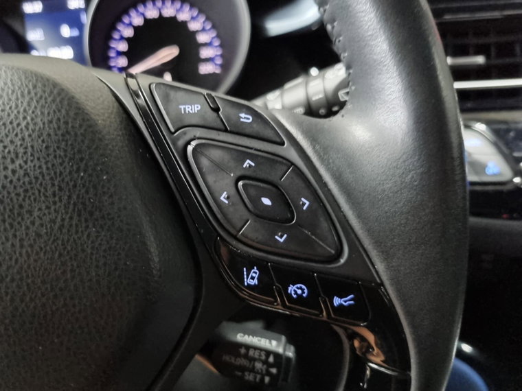 Vehicle Image 36
