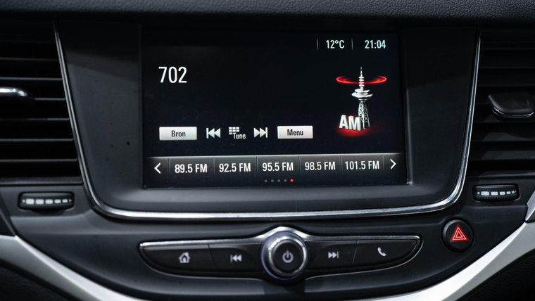 Vehicle Image 25