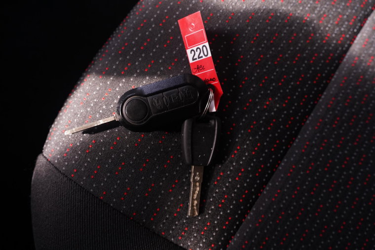 Vehicle Image 37