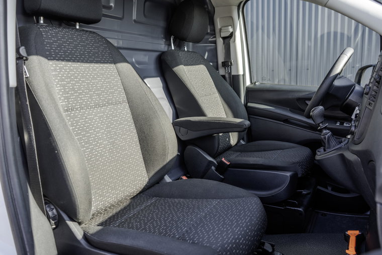 Vehicle Image 12