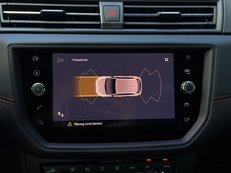 Vehicle Image 35
