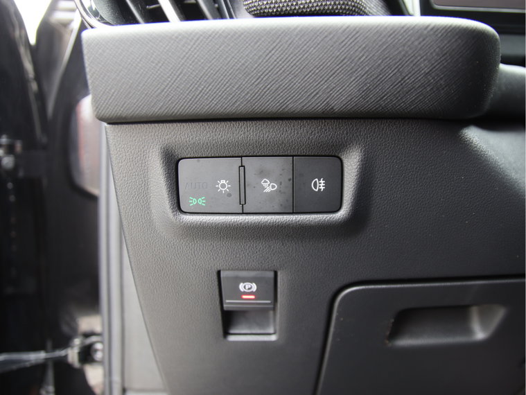 Vehicle Image 35