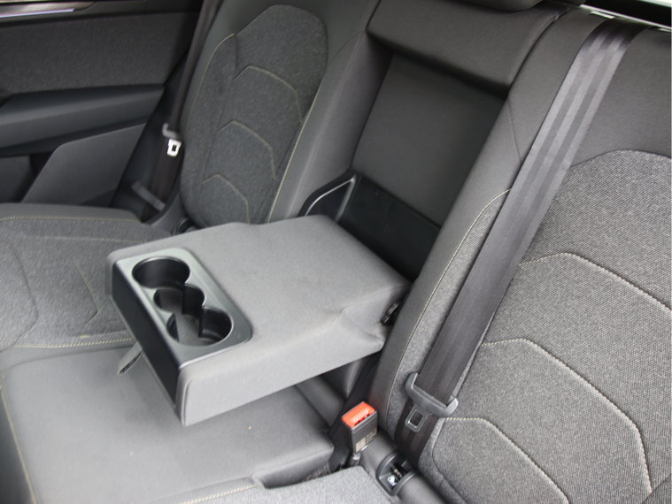 Vehicle Image 38