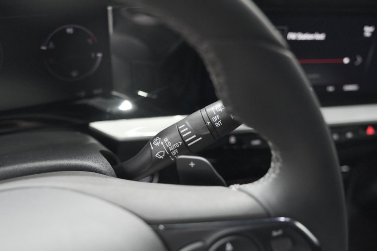 Vehicle Image 41