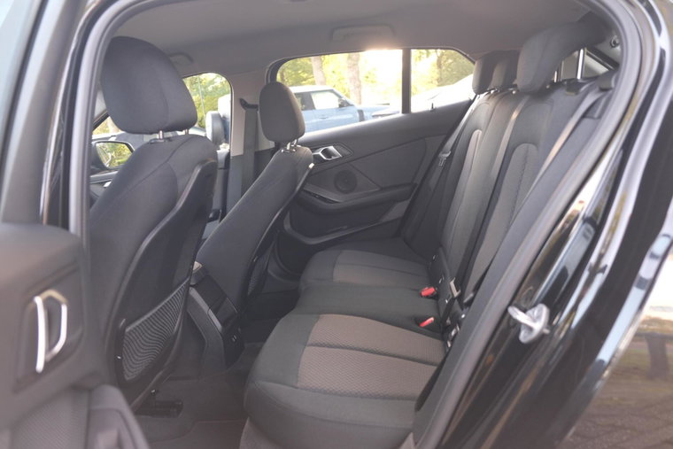 Vehicle Image 41