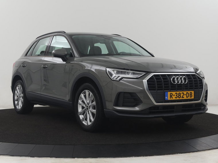 Vehicle Image 40