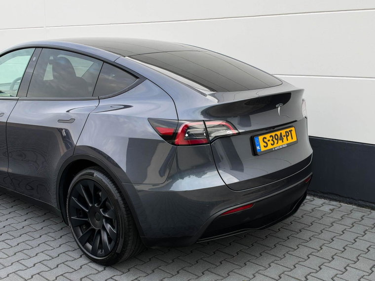 Vehicle Image 36