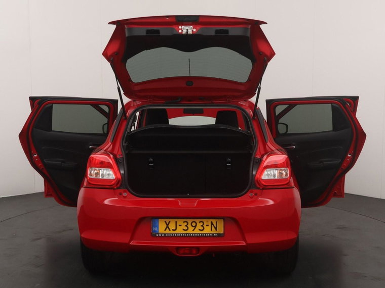 Vehicle Image 21