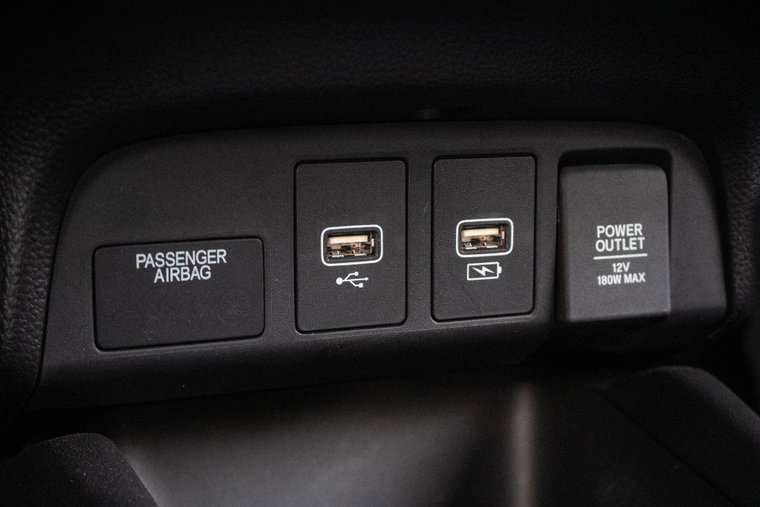 Vehicle Image 23