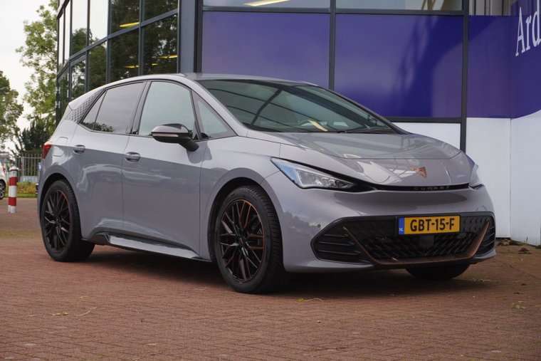 Vehicle Image 7