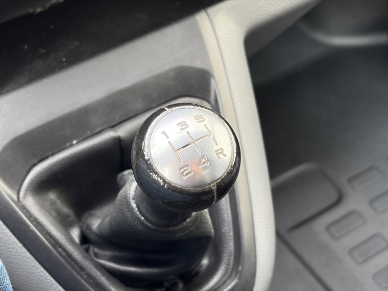 Vehicle Image 31