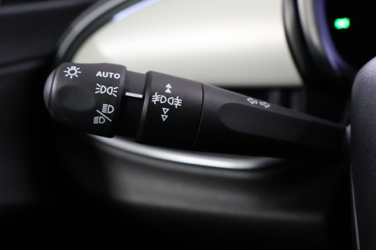 Vehicle Image 24
