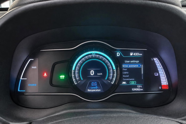 Vehicle Image 8