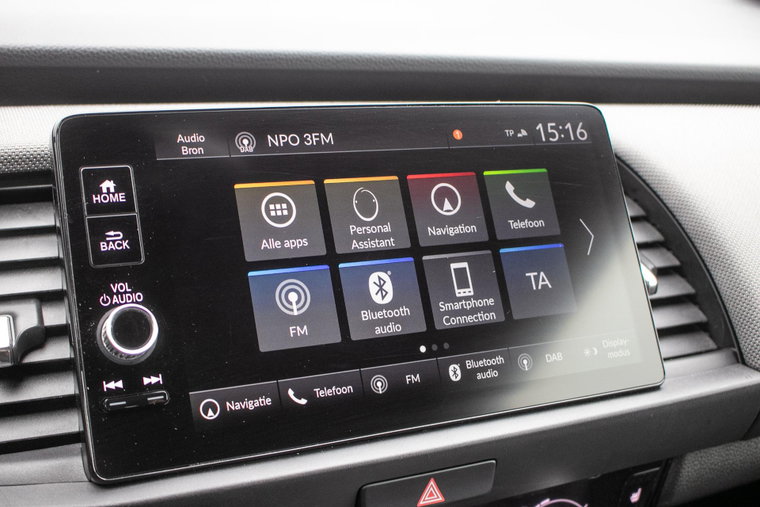 Vehicle Image 18