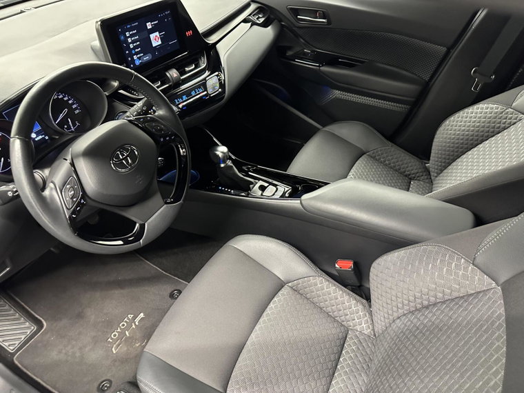 Vehicle Image 18