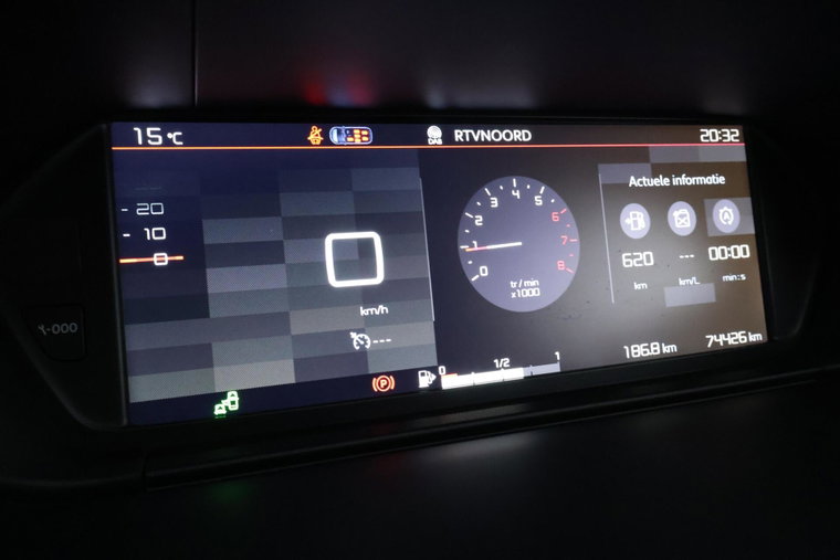 Vehicle Image 22