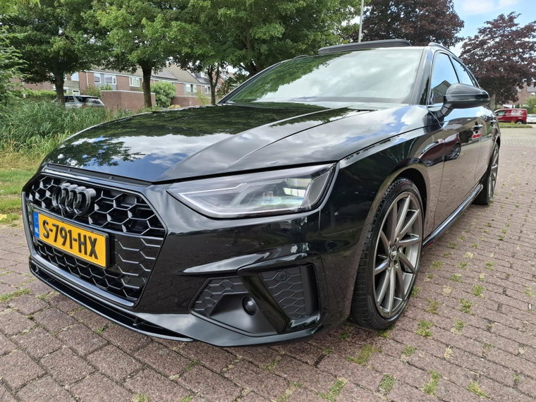 Vehicle Image 11