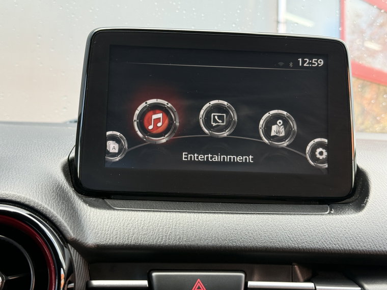Vehicle Image 22