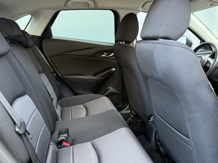 Vehicle Image 35