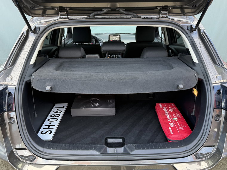 Vehicle Image 38