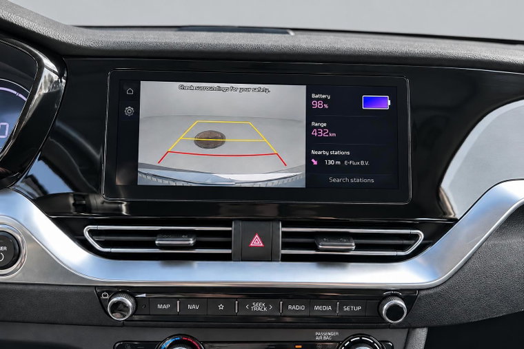 Vehicle Image 11