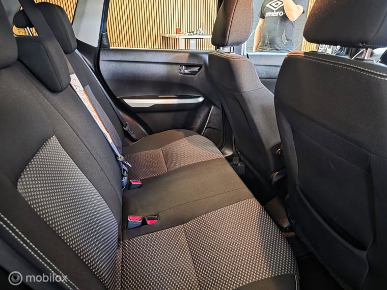 Vehicle Image 21