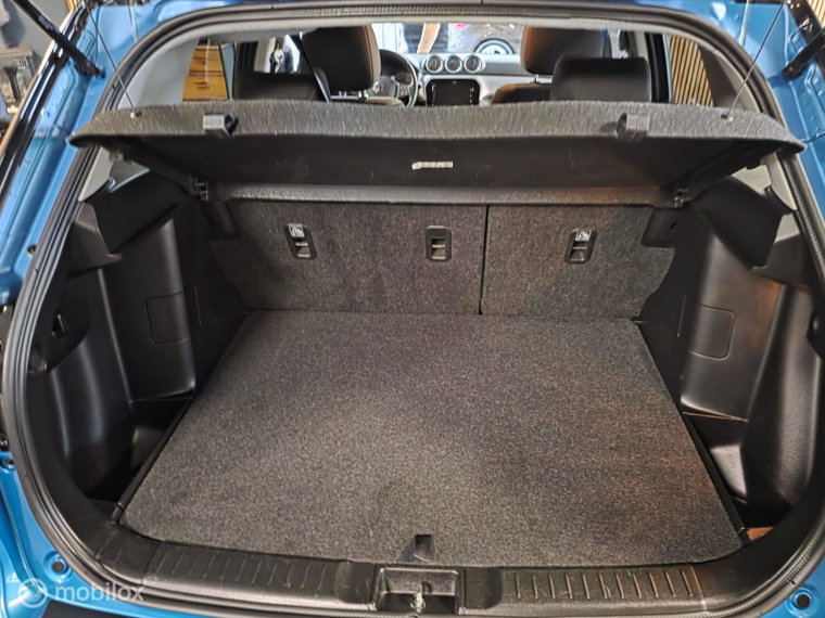 Vehicle Image 31