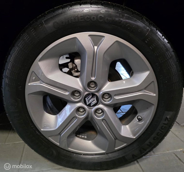 Vehicle Image 33